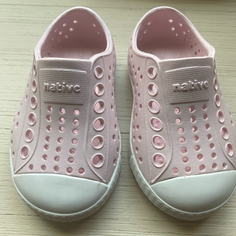 Rubber shoes